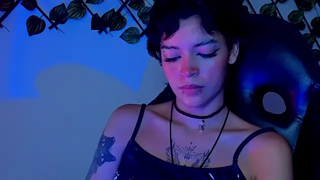Anny_Kiitty webcam