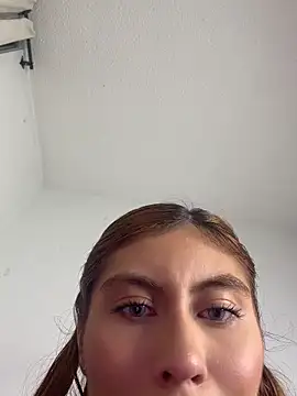 Stormi_th webcam