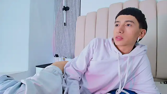 lian_cameron webcam