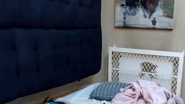 BigBunSquirt webcam