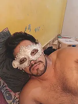 Crushme_cpl webcam