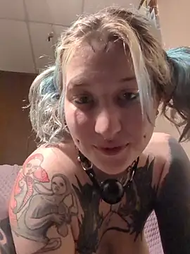 givingthe411 webcam