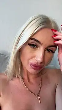 Mia_Roxie webcam