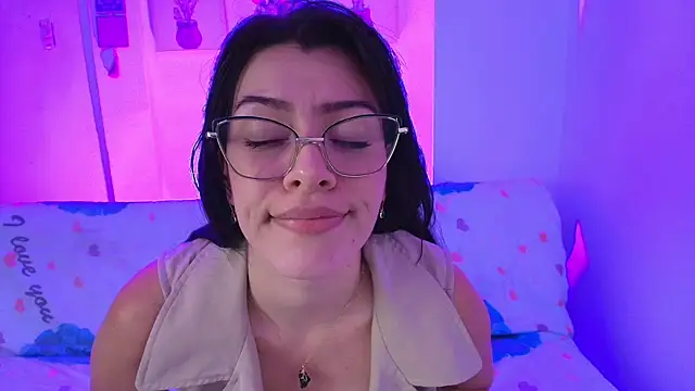Natalie_Heather webcam