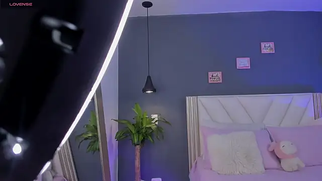 NaishaFord_1 webcam