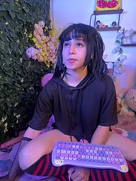Eymmy_24 webcam