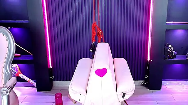 MrEbonybdsm webcam