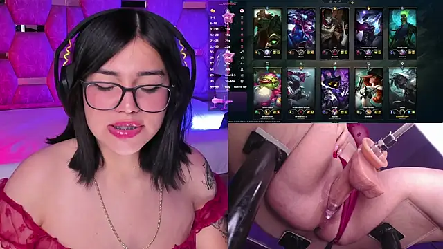AriAddams webcam