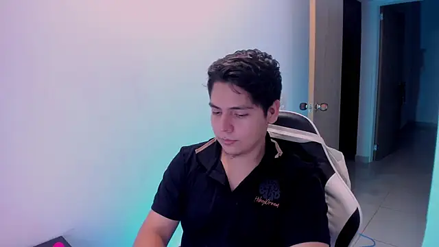 Asta_YunoXXX webcam