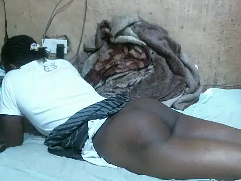 SEXY-NAIMA webcam