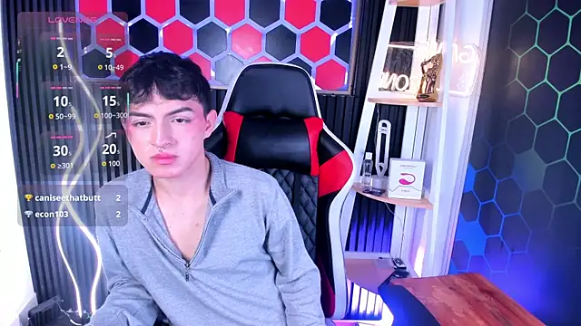 Cristopher_Wild webcam
