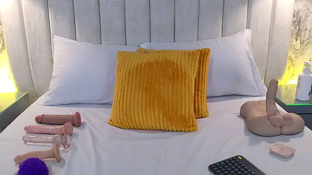 Sophie_Vega webcam