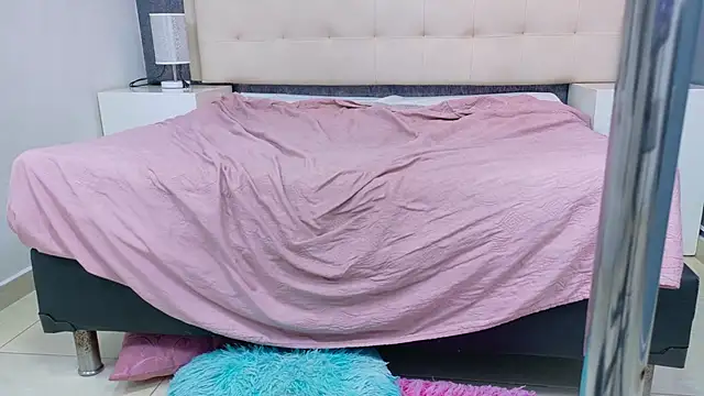 double_temptation19 webcam