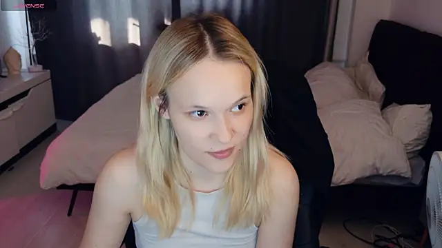 thehousemaidd webcam