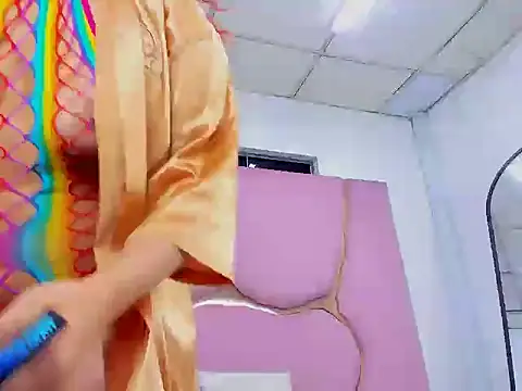 MiaCarterSS webcam