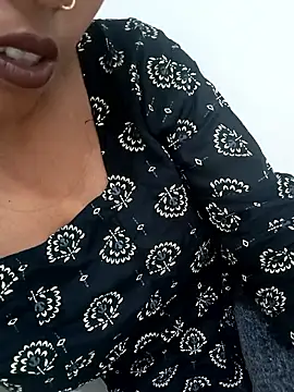 Meenakshi_rajput webcam
