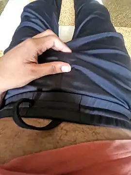 Gujjuboy99 webcam
