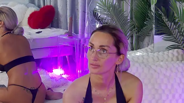 IsabelleEthan webcam