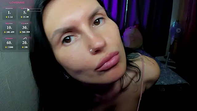 monica__elder webcam