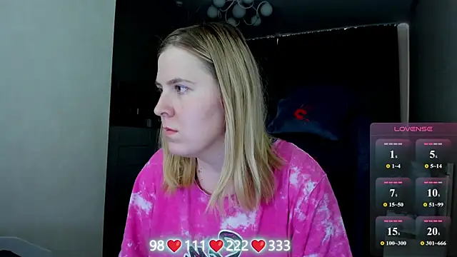 Olivia_Munk webcam