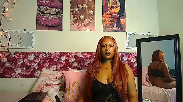 EnchantingLisa
