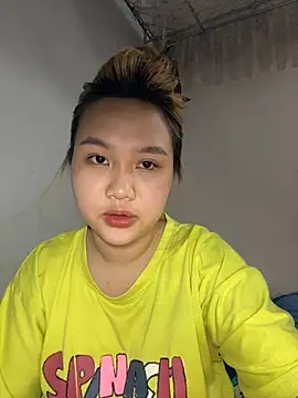 Almira6868 webcam
