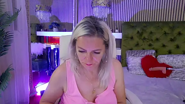 LadyTouch webcam
