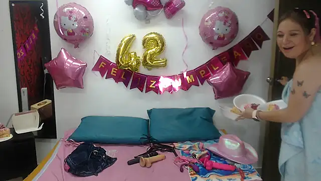 Samanta_SS webcam