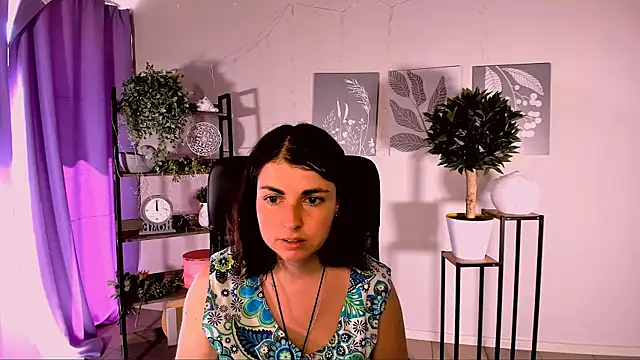 MartaEdams webcam