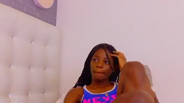 pervert_shydoll1 webcam