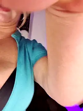 laurabassii webcam