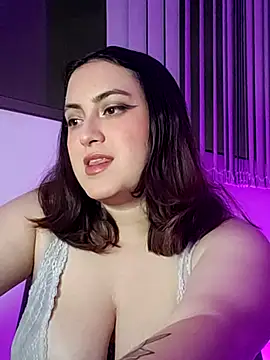 lilaa_sky webcam