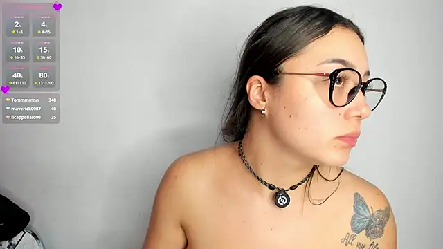 Pamelaa_moon1 webcam