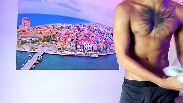 kai_storm77 webcam