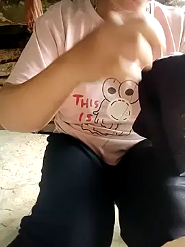 yaja-chan webcam