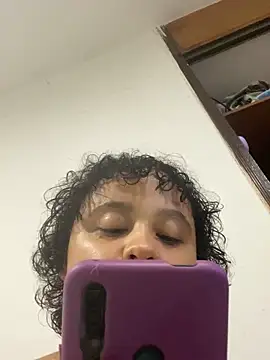 lou_cute webcam