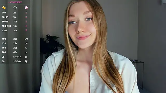 ThanhBuerger live cam on StripChat