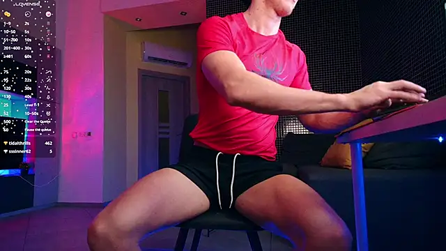 ChristianLevine_ webcam
