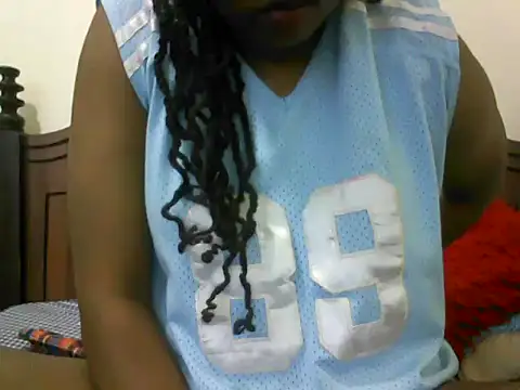 Baby_brown webcam