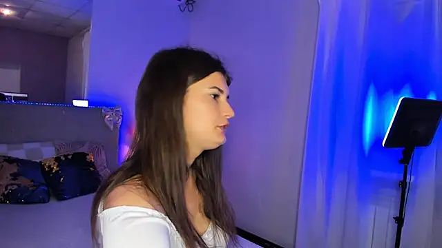 Laura_Leee webcam