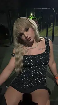 ScarletThompsonx webcam