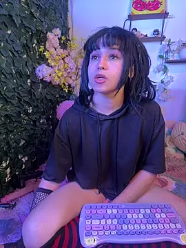 Eymmy_24 webcam