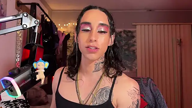Vaveley - Trans webcam sex chat