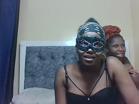 Horny_ebonies webcam