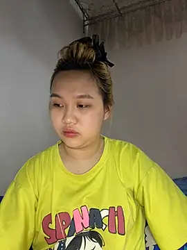 Almira6868 webcam