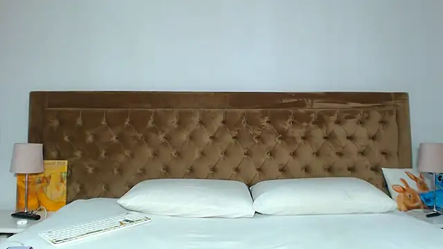 Aylinhoney08 webcam