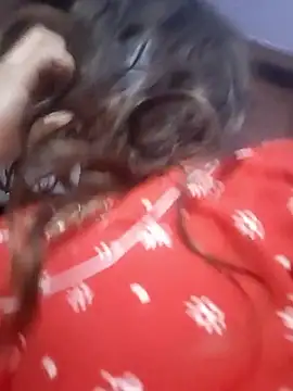 HotyNishakaur webcam