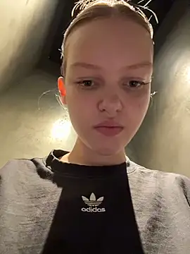 AshleyMur webcam