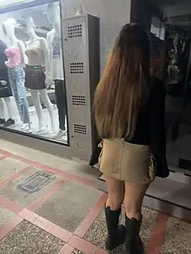 lindaandtony webcam