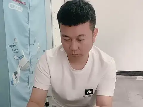 zzj_4718 webcam